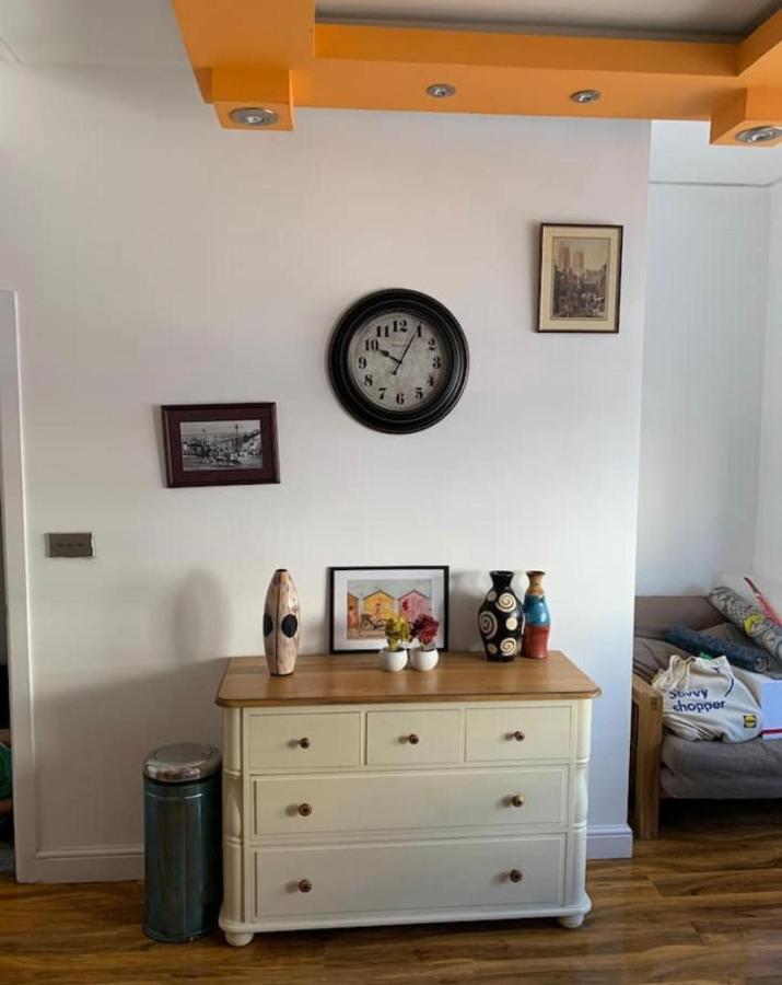Mania Apartments Brighton Eksteriør billede