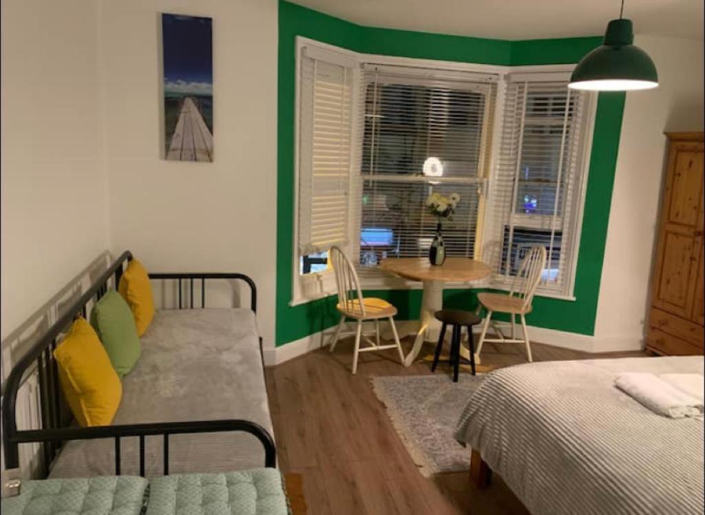 Mania Apartments Brighton Eksteriør billede