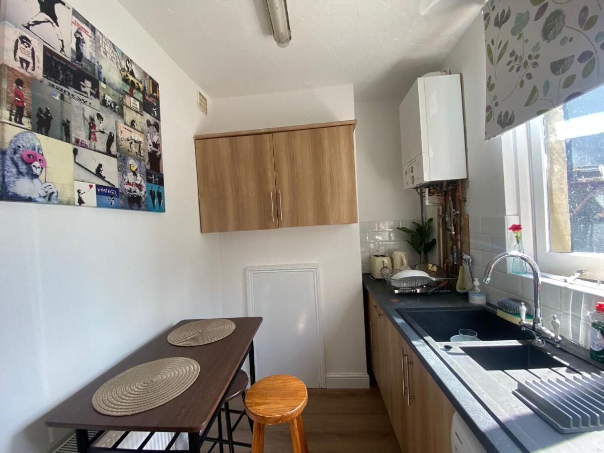 Mania Apartments Brighton Eksteriør billede