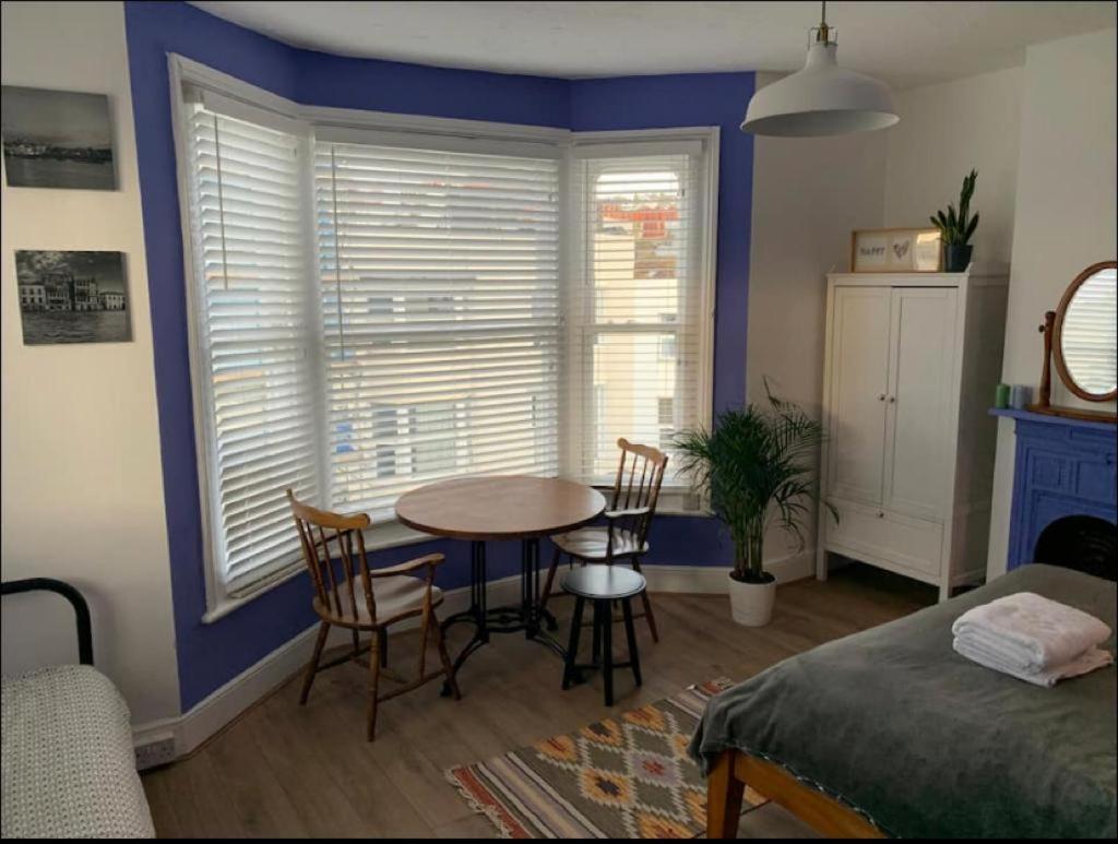 Mania Apartments Brighton Eksteriør billede